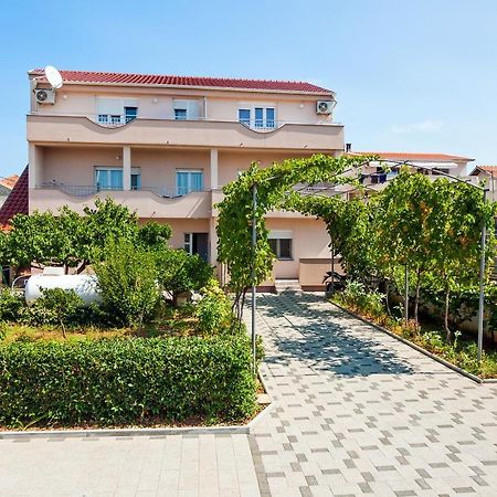 Apartmani Stadion Задар Екстериор снимка