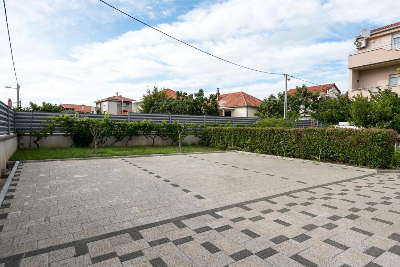 Apartmani Stadion Задар Екстериор снимка