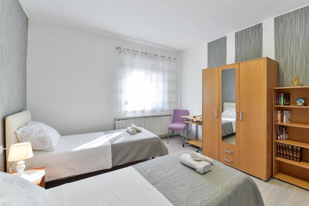 Apartmani Stadion Задар Екстериор снимка