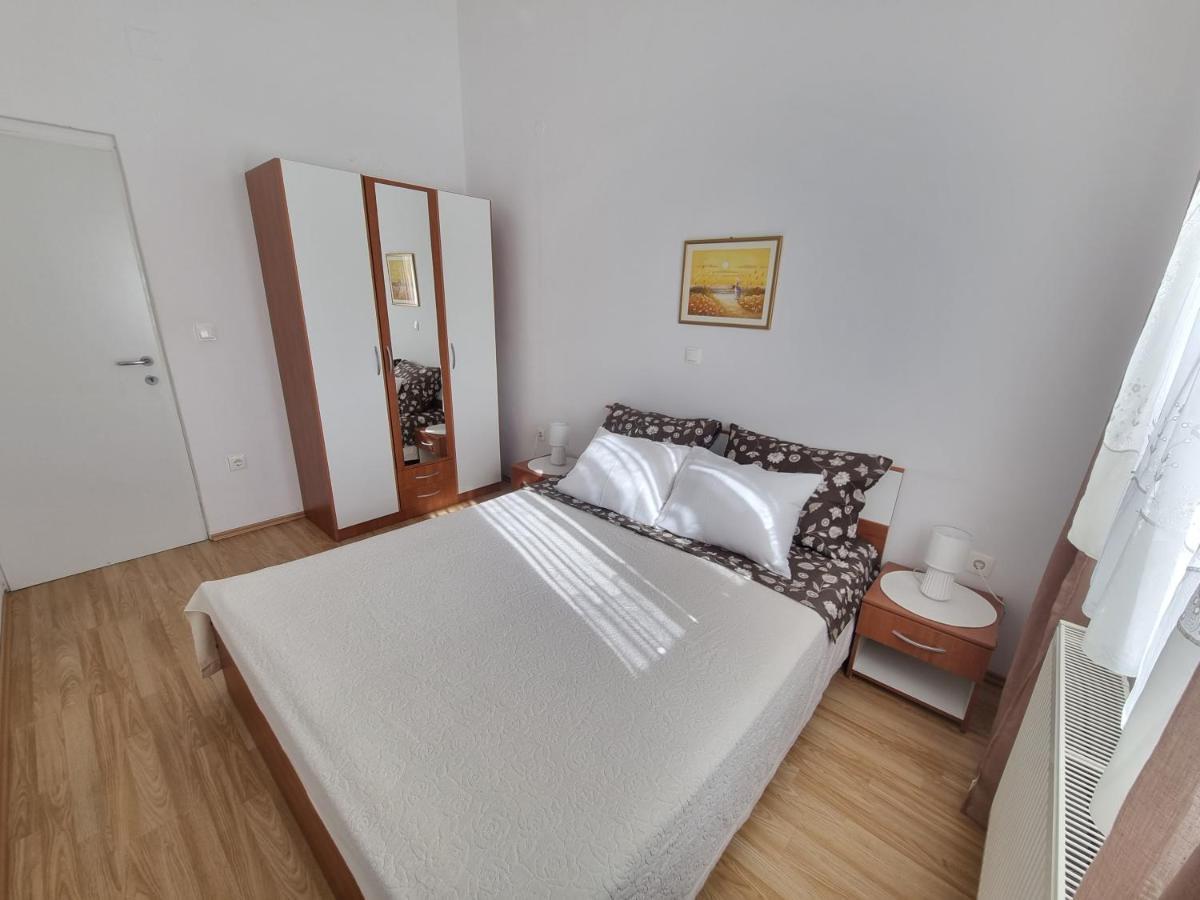 Apartmani Stadion Задар Екстериор снимка