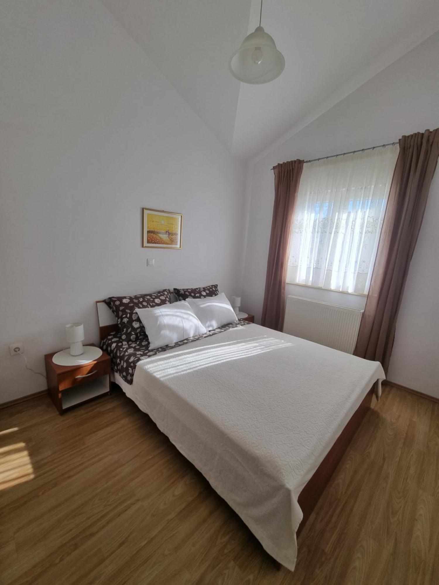Apartmani Stadion Задар Стая снимка
