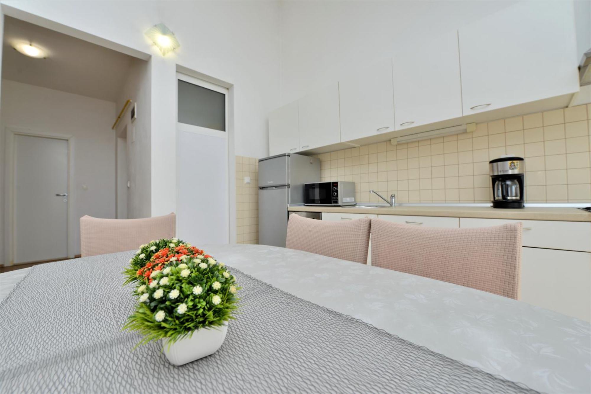 Apartmani Stadion Задар Стая снимка
